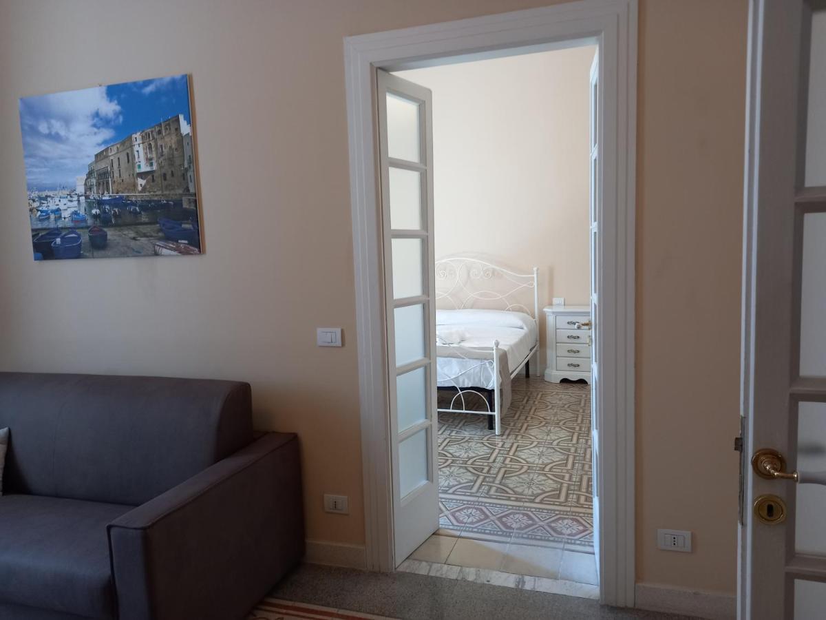 Apartament Dimora Donna Carmela - Al Centro Di Monopoli Zewnętrze zdjęcie