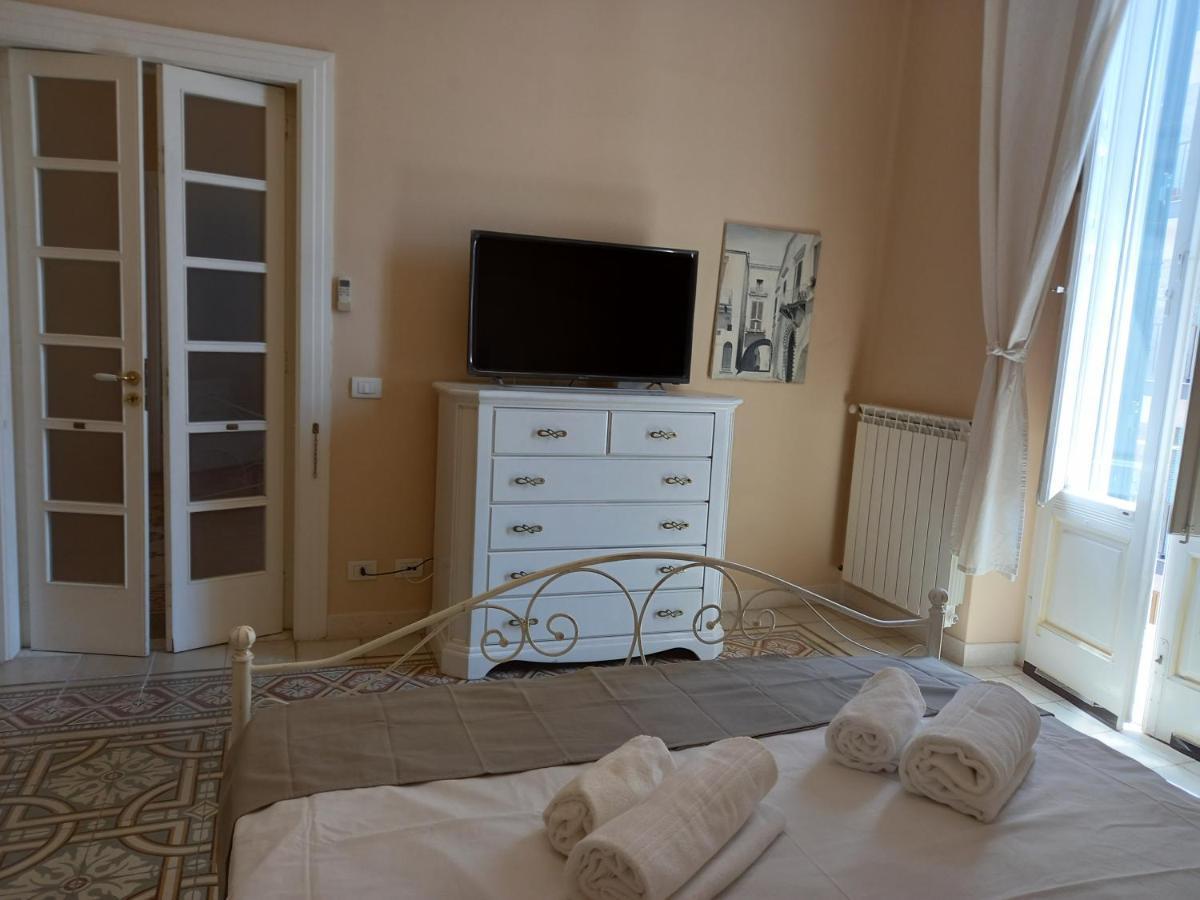 Apartament Dimora Donna Carmela - Al Centro Di Monopoli Zewnętrze zdjęcie