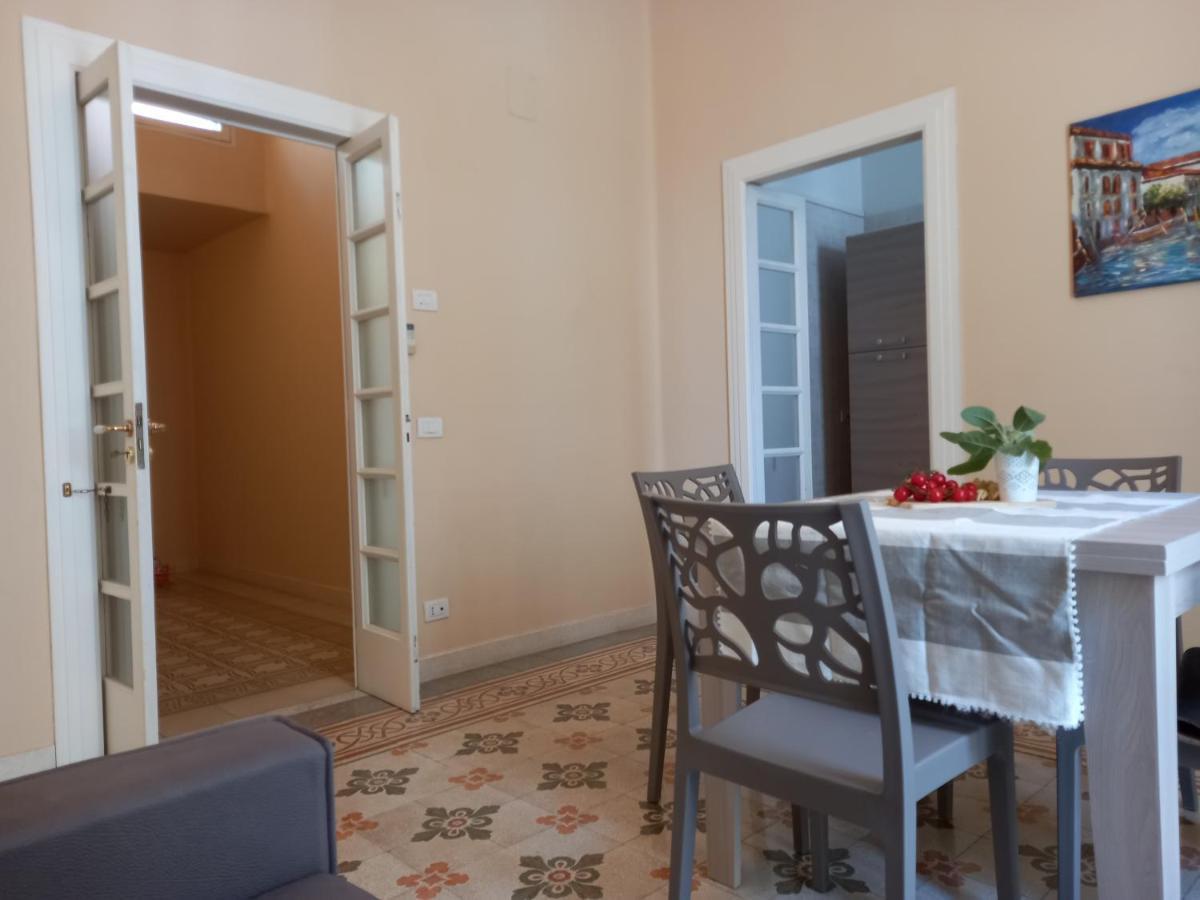 Apartament Dimora Donna Carmela - Al Centro Di Monopoli Zewnętrze zdjęcie